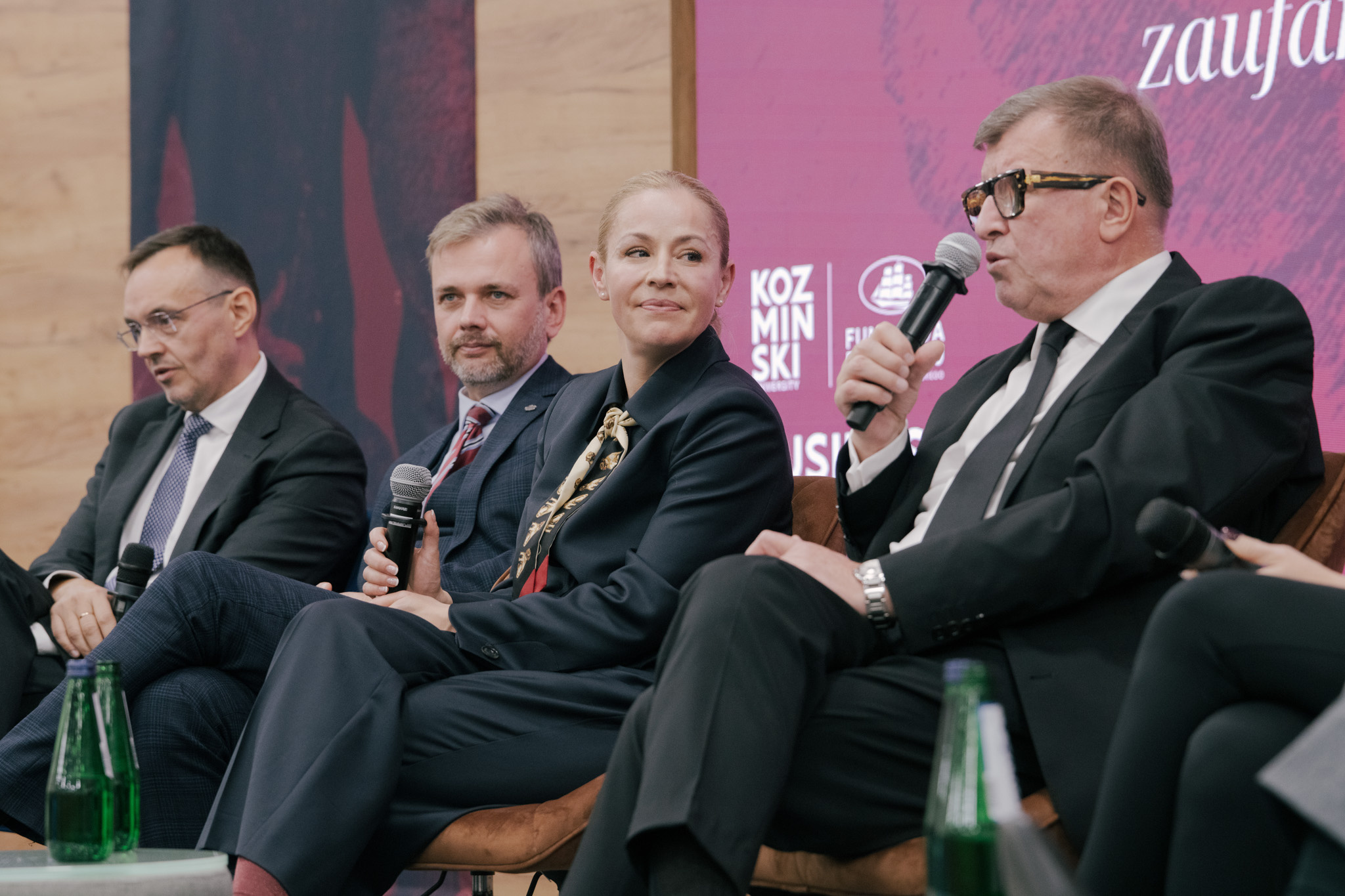 Zdjęcie z konferencji 17
