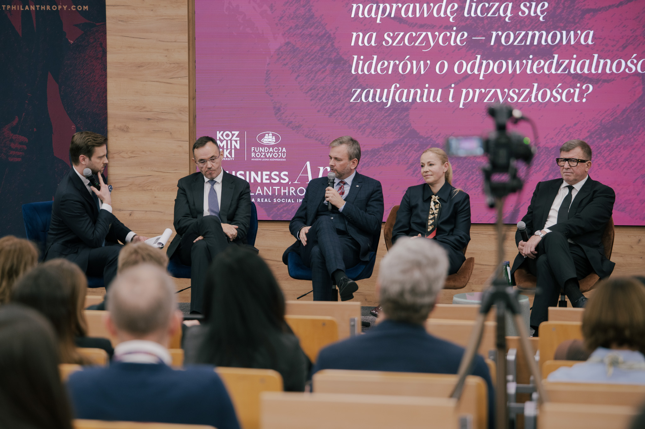 Zdjęcie z konferencji 18